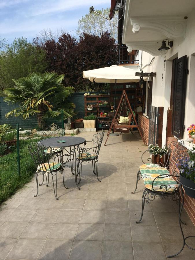 卡希纳德丽芙雷利住宿加早餐旅馆 Capriglio 外观 照片
